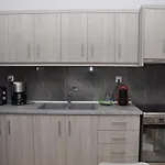 Friendly Flat 3 *