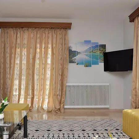 Friendly Flat 3 Apartment