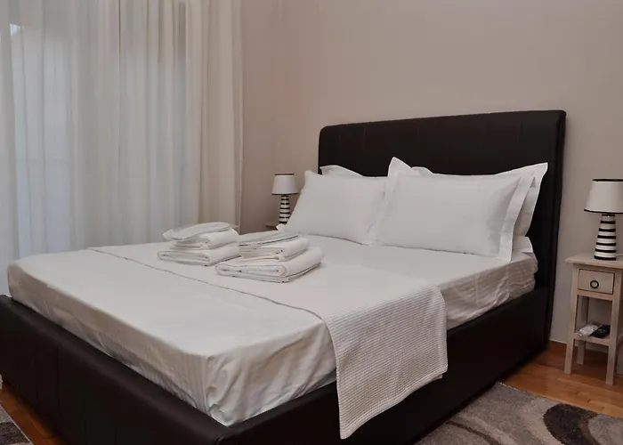 Friendly Flat 3 埃泽萨