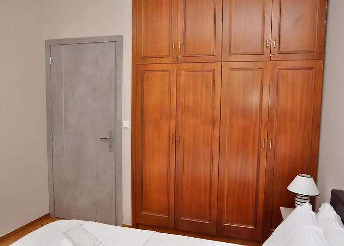 公寓 Friendly Flat 3 埃泽萨